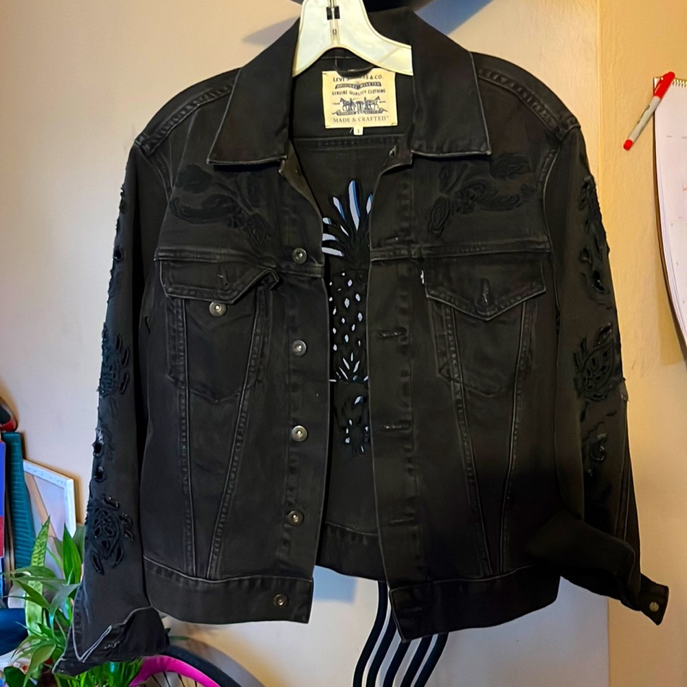 Levi’s Embroidered Denim Jacket